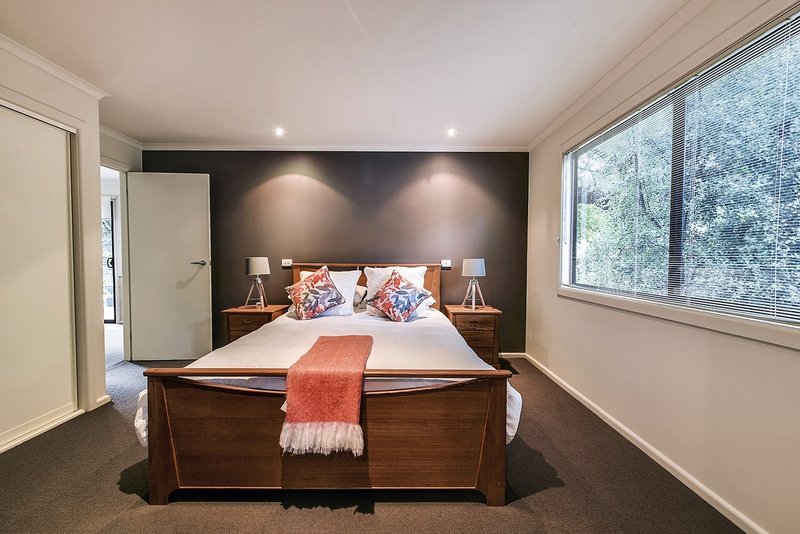 Photo - Unit 3/6 David Road, Metung VIC 3904 - Image 10