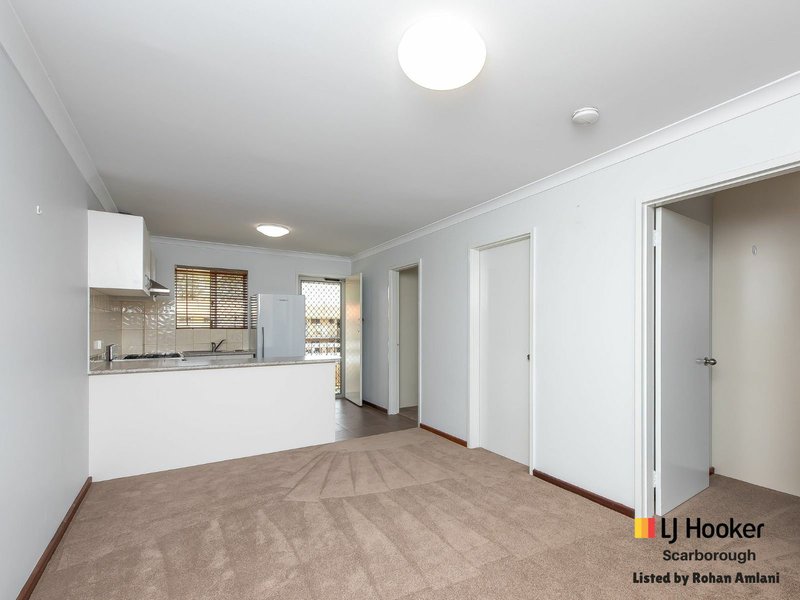 Photo - Unit 36/303 Harborne Street, Glendalough WA 6016 - Image 4