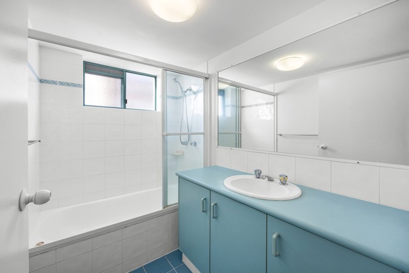 Photo - Unit 3/64 Esplanade , Golden Beach QLD 4551 - Image 6