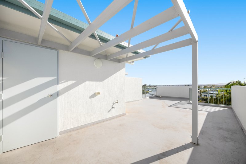 Photo - Unit 3/64 Esplanade , Golden Beach QLD 4551 - Image 15