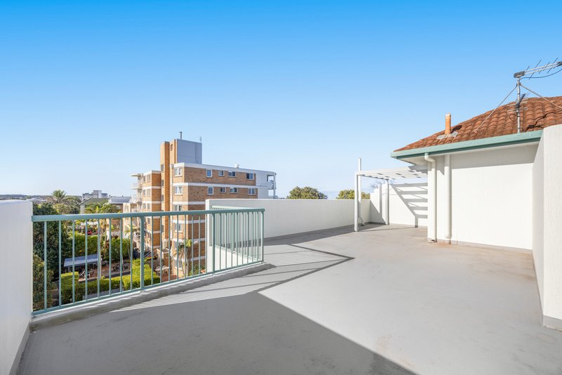 Photo - Unit 3/64 Esplanade , Golden Beach QLD 4551 - Image 16