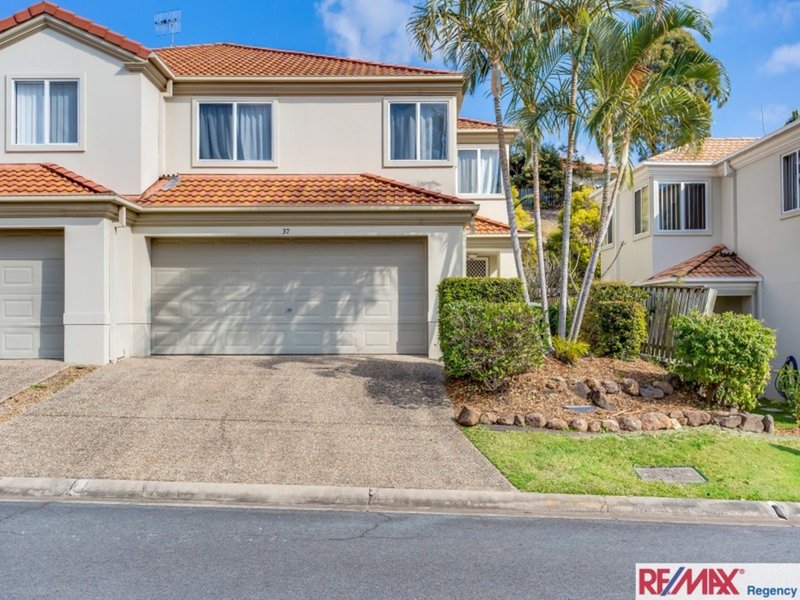 Photo - Unit 37/31 Langport Parade, Mudgeeraba QLD 4213 - Image 3