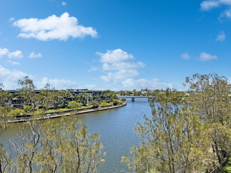 Photo - Unit 37/99 Birtinya Boulevard, Birtinya QLD 4575 - Image 3
