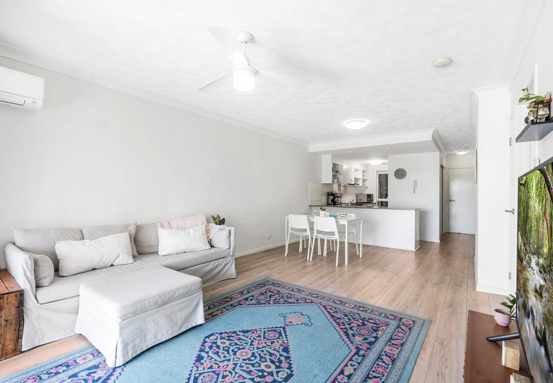 Photo - Unit 3/888 Wynnum Rd , Cannon Hill QLD 4170 - Image 6