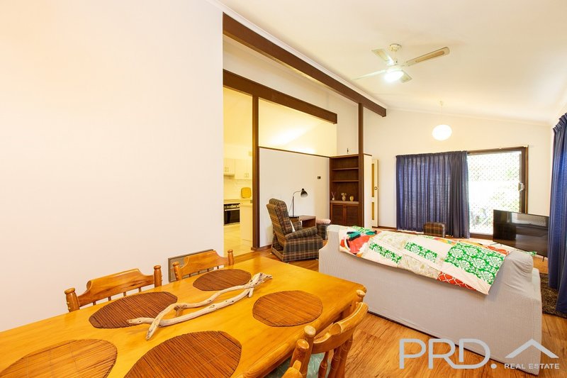 Photo - Unit 4, 330 Deakin Avenue, Mildura VIC 3500 - Image 7