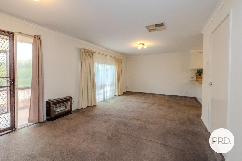 Photo - Unit 4, 752 Fourteenth Street, Mildura VIC 3500 - Image 4