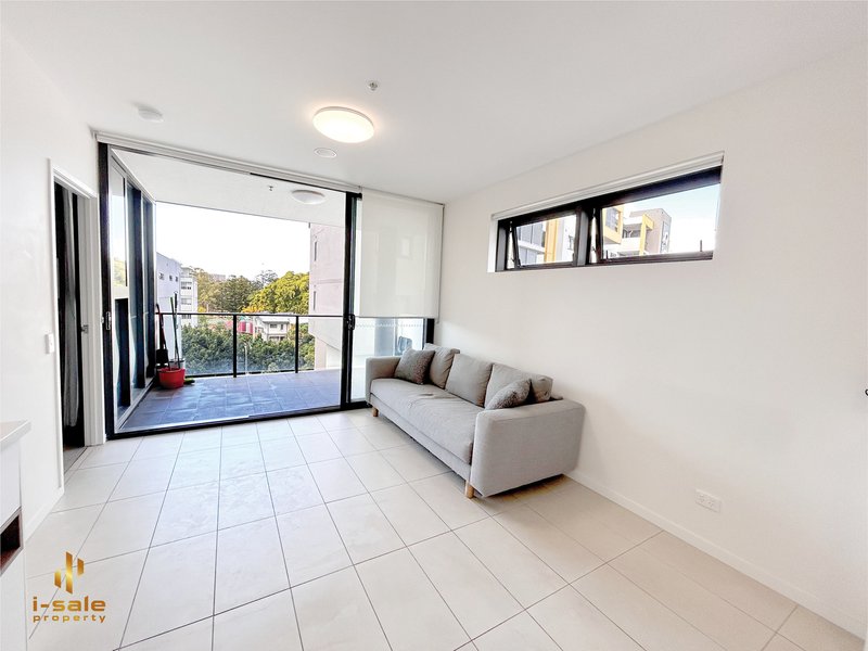 Photo - Unit 404/31 Musk Ave , Kelvin Grove QLD 4059 - Image 3