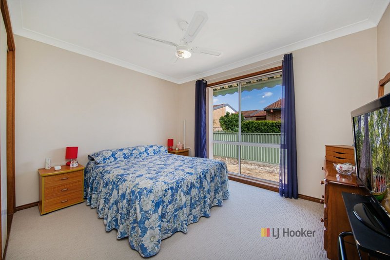 Photo - Unit 4/1 Dan Close, Gorokan NSW 2263 - Image 7