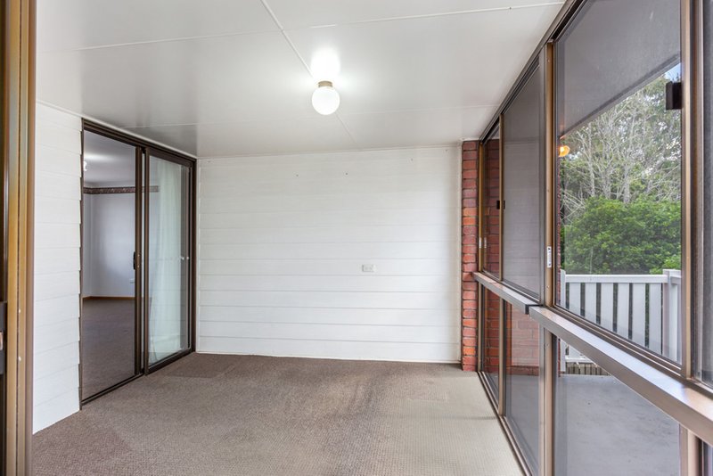 Photo - Unit 4/11c Gatfield Street, Newtown QLD 4350 - Image 8