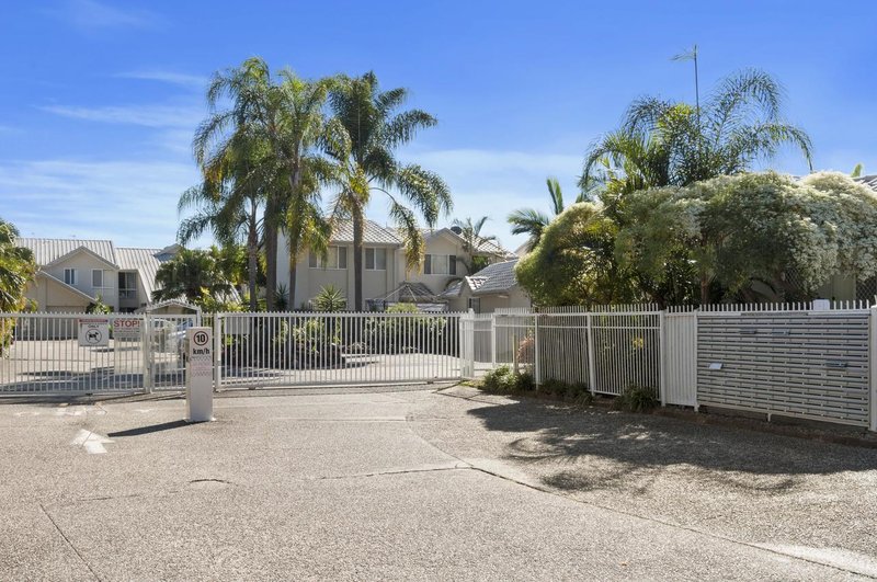 Photo - Unit 41/300 Cottesloe Drive, Mermaid Waters QLD 4218 - Image 23