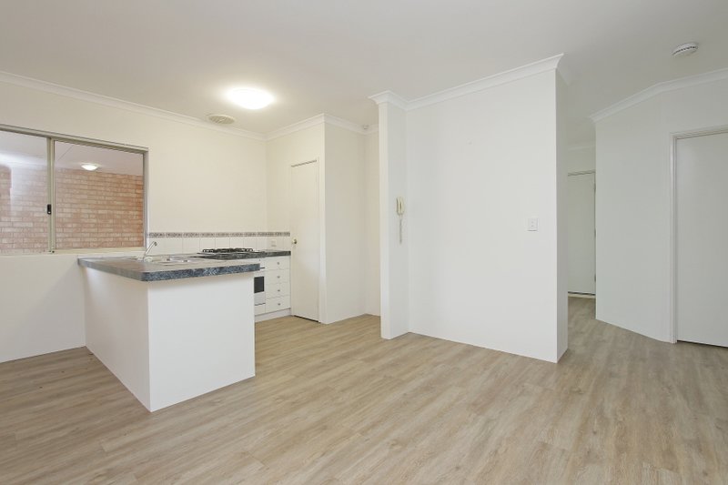 Photo - Unit 4/169 Swansea Street, East Victoria Park WA 6101 - Image 7