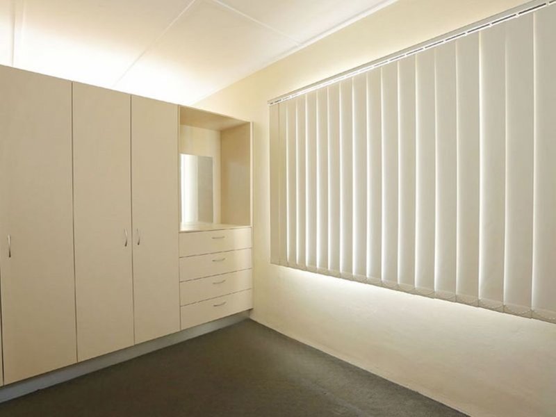 Photo - Unit 4/176 West Street, Mount Isa QLD 4825 - Image 6