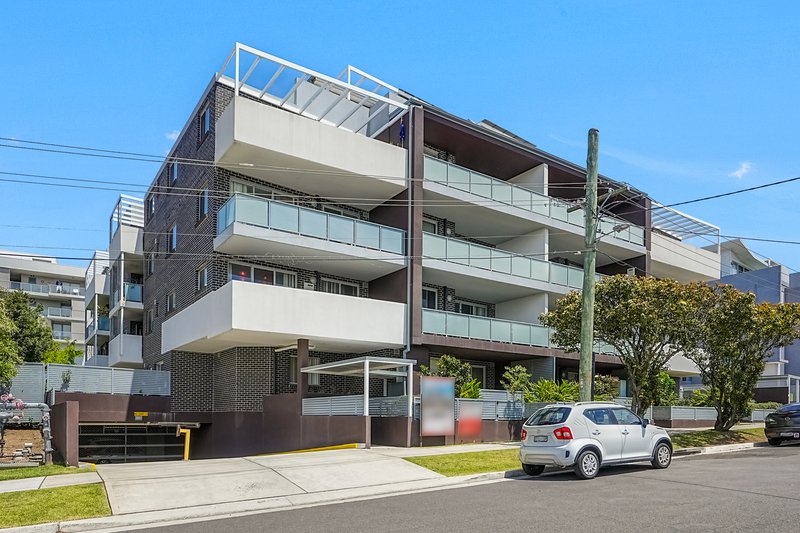 Photo - Unit 4/2-6 Fraser Street, Westmead NSW 2145 - Image 2