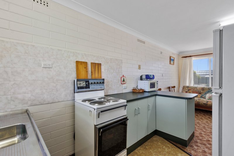 Photo - Unit 4/2 Henry Street, Edithburgh SA 5583 - Image 8