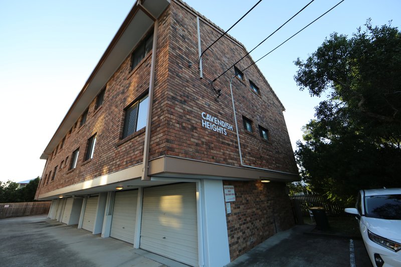 Photo - Unit 4/233 Cavendish Road, Coorparoo QLD 4151 - Image 1