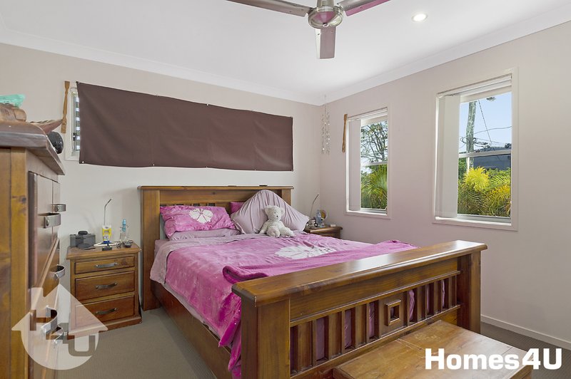 Photo - Unit 4/27 Tilley St , Redcliffe QLD 4020 - Image 9