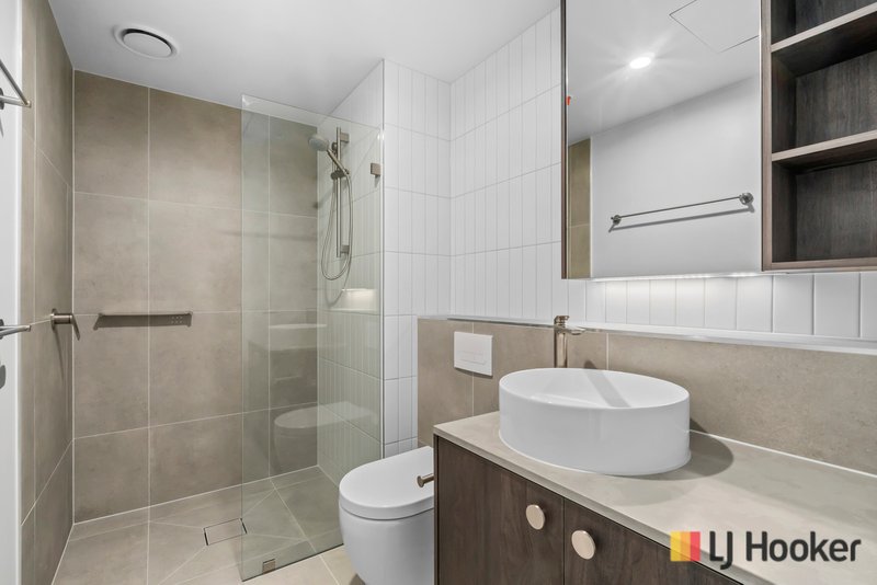 Photo - Unit 427/Door T2-17 Furzer Street, Phillip ACT 2606 - Image 9