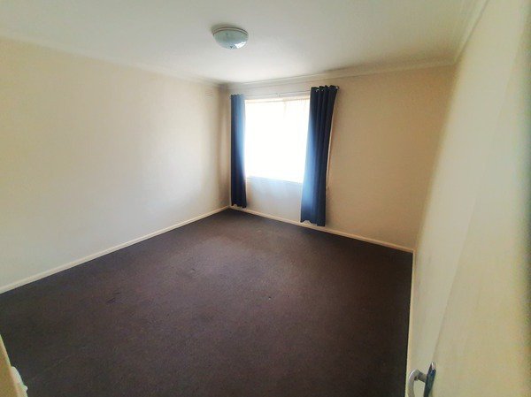 Photo - Unit 4/4 Simpsons Road, Box Hill VIC 3128 - Image 4