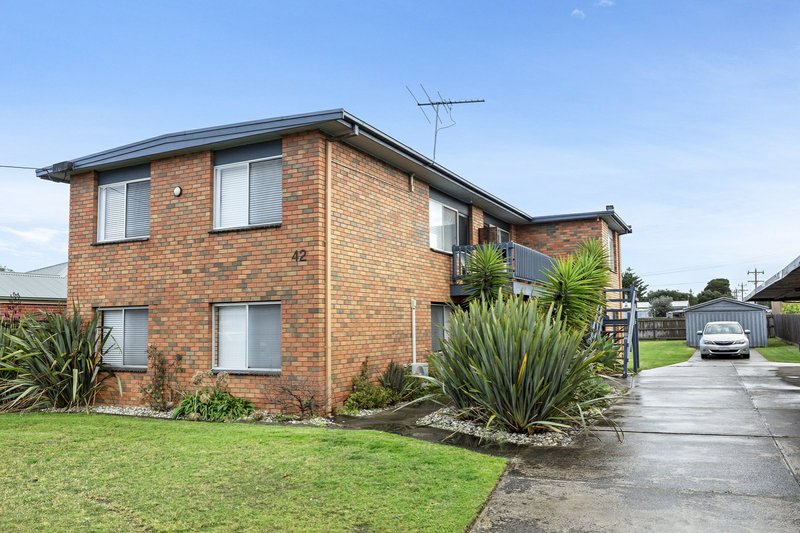 Unit 4/42 Dudley Parade, St Leonards VIC 3223