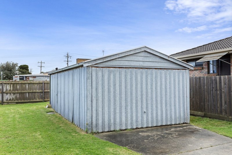 Photo - Unit 4/42 Dudley Parade, St Leonards VIC 3223 - Image 11