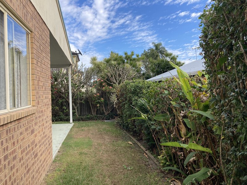 Photo - Unit 4/42 Georgina St , Woody Point QLD 4019 - Image 6