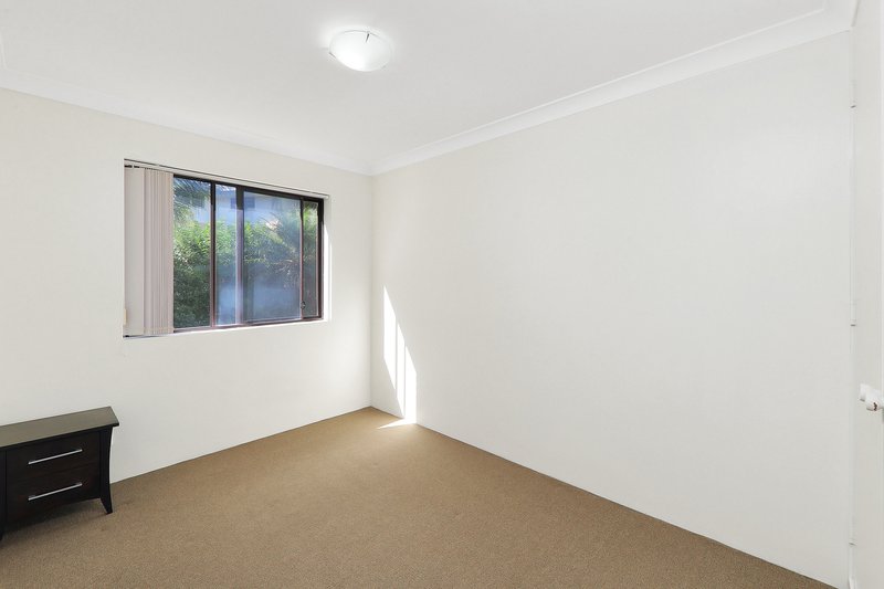 Photo - Unit 4/47 Rutland St , Coorparoo QLD 4151 - Image 6