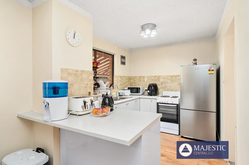 Photo - Unit 45/309 Harborne Street, Glendalough WA 6016 - Image 2