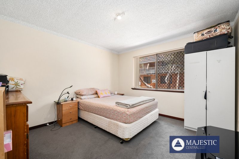 Photo - Unit 45/309 Harborne Street, Glendalough WA 6016 - Image 8