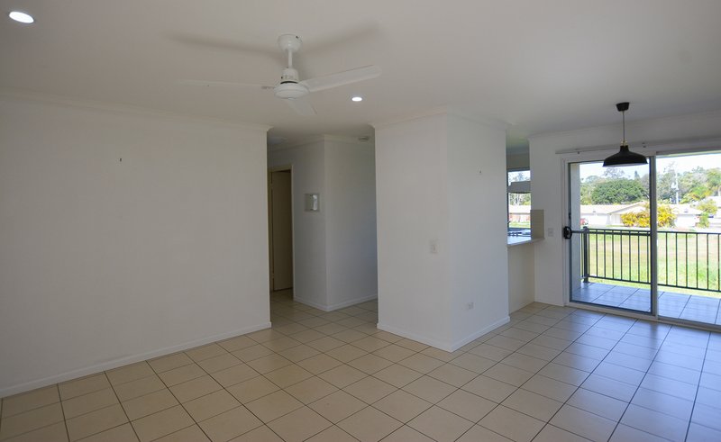 Photo - Unit 4/6 Low St , Yandina QLD 4561 - Image 3