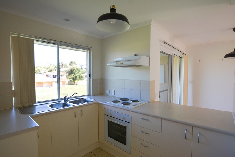 Photo - Unit 4/6 Low St , Yandina QLD 4561 - Image 4