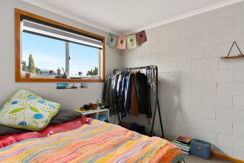 Photo - Unit 4/67 Giblin Street, Lenah Valley TAS 7008 - Image 11