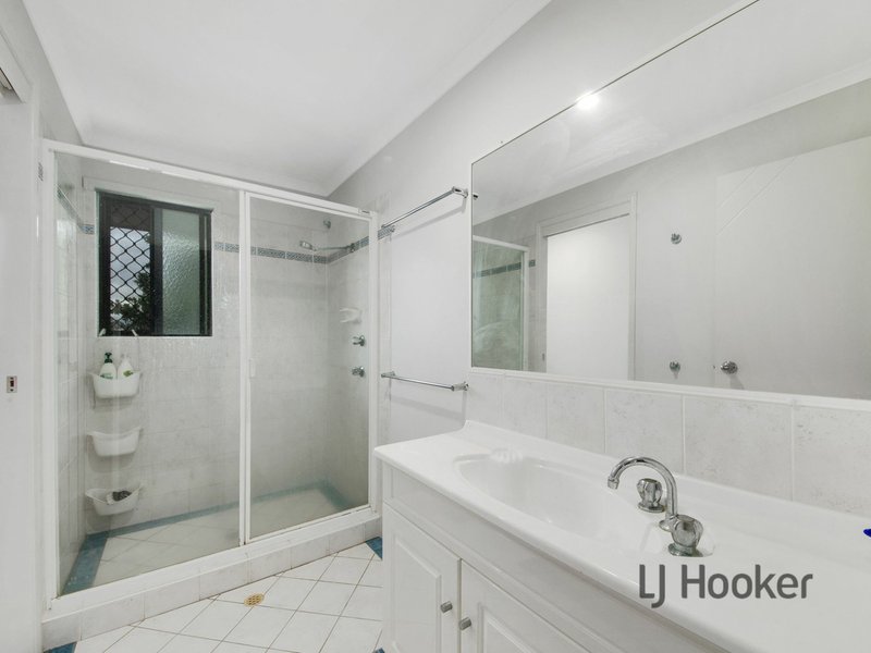 Photo - Unit 4/70 Hampton Drive, Tannum Sands QLD 4680 - Image 8