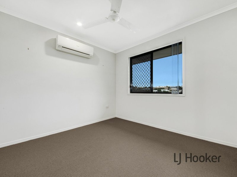 Photo - Unit 4/70 Hampton Drive, Tannum Sands QLD 4680 - Image 10