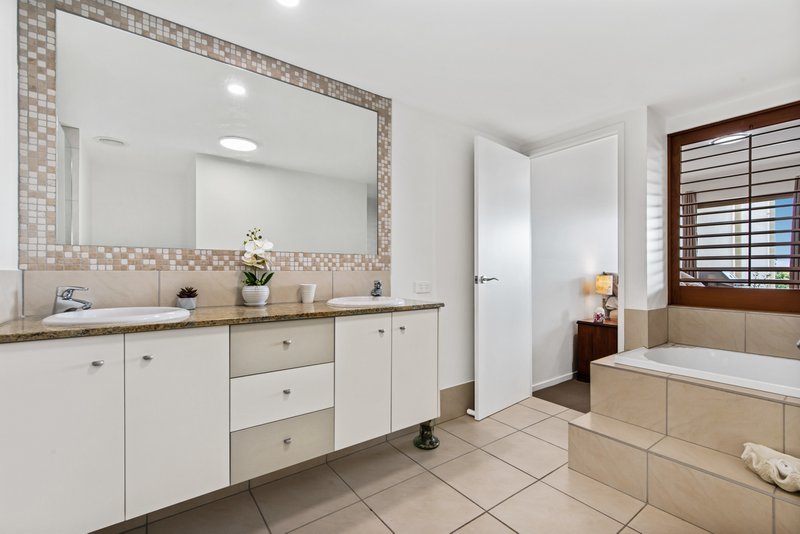 Photo - Unit 47/1 Grenada Way, Kawana Island QLD 4575 - Image 7