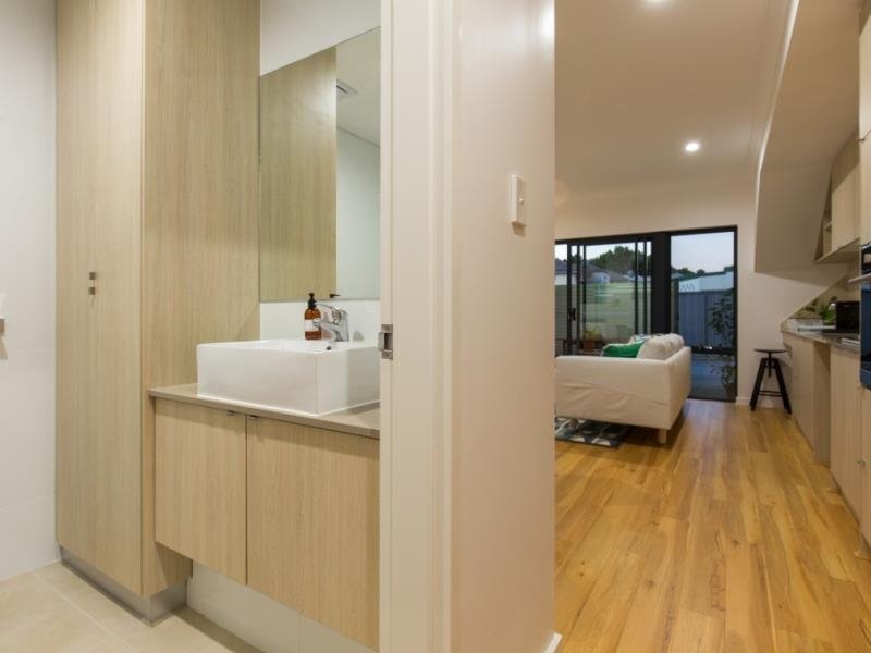 Photo - Unit 4/8 Salisbury Road, Rivervale WA 6103 - Image 11