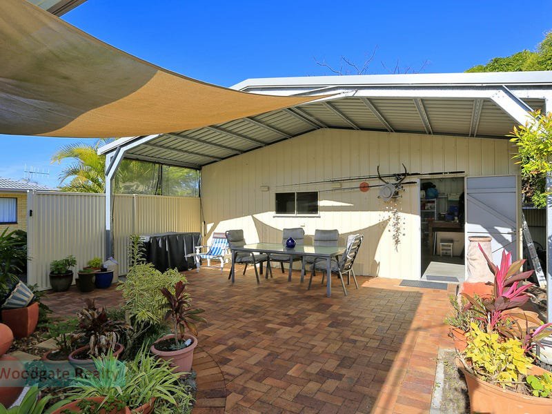 Photo - Unit 4/83 Mackerel Street, Woodgate QLD 4660 - Image 3