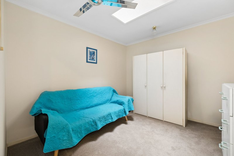 Photo - Unit 4/84 Ashmole Road, Redcliffe QLD 4020 - Image 9