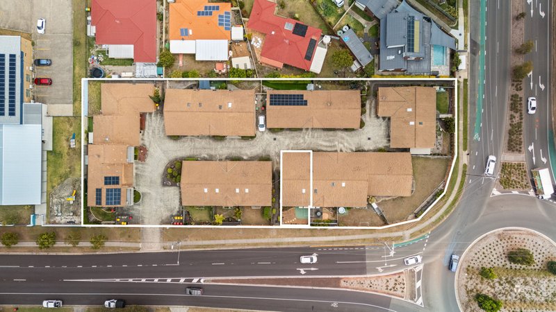 Photo - Unit 4/84 Ashmole Road, Redcliffe QLD 4020 - Image 16