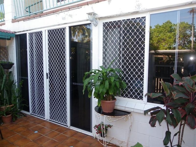 Photo - Unit 4/89 Horseshoe Bay Road, Bowen QLD 4805 - Image 21