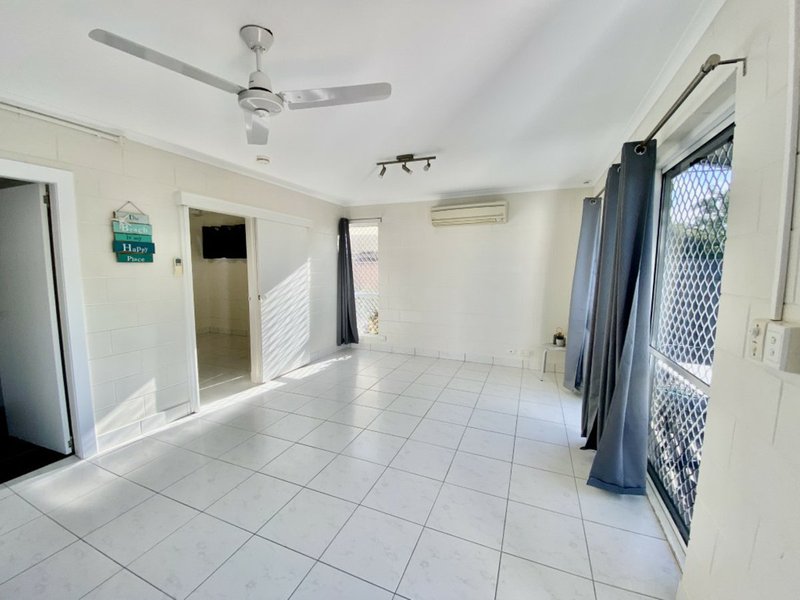 Photo - Unit 5, 89 Horseshoe Bay Road, Bowen QLD 4805 - Image 8