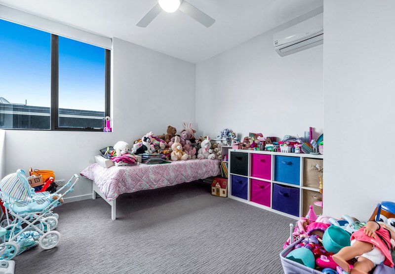 Photo - Unit 501/22 Andrews Street, Cannon Hill QLD 4170 - Image 12