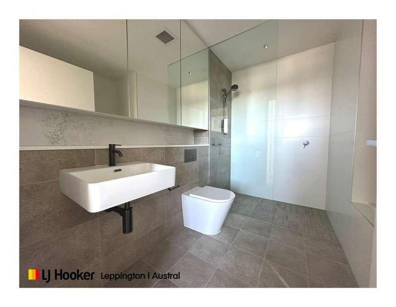 Photo - Unit 5.03/4 Fordham Way, Oran Park NSW 2570 - Image 9