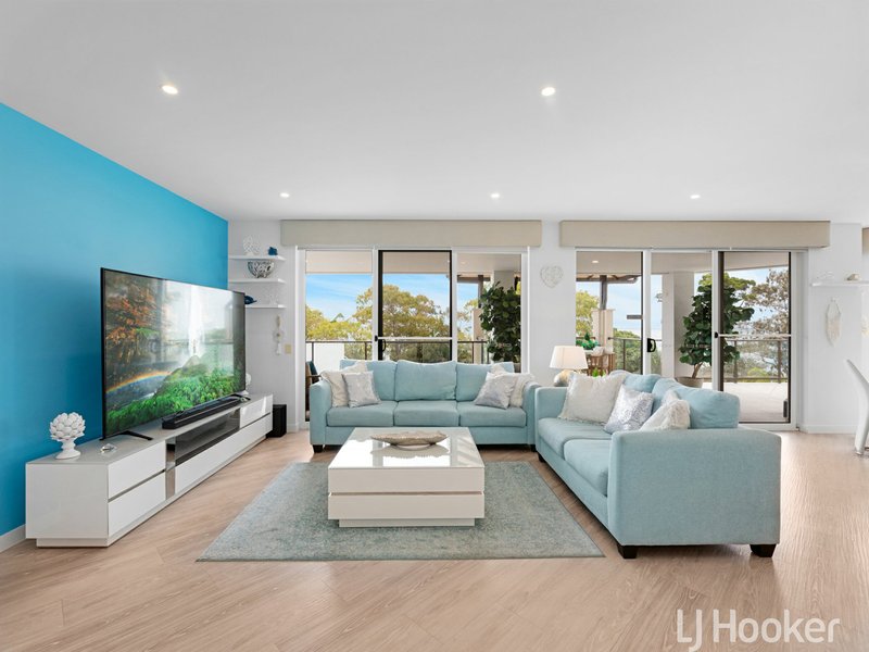 Photo - Unit 503/468 Esplanade , Torquay QLD 4655 - Image 4