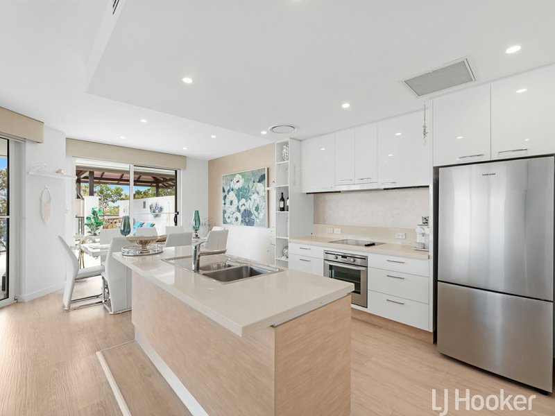 Photo - Unit 503/468 Esplanade , Torquay QLD 4655 - Image 6