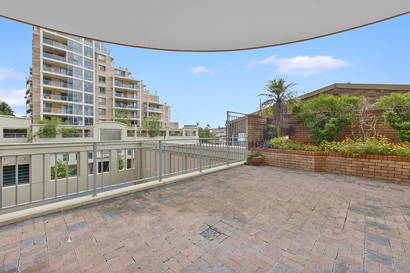 Photo - Unit 504/8 Spring Street, Bondi Junction NSW 2022 - Image 5