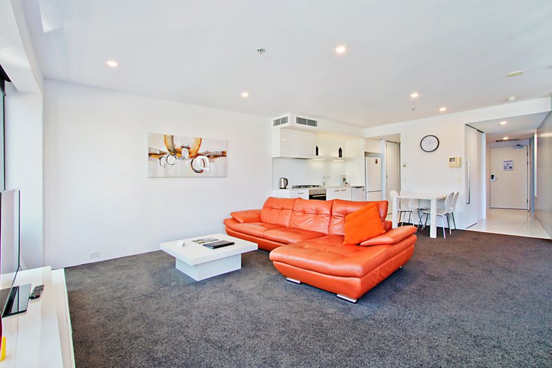 Photo - Unit 508 Q1 9 Hamilton Avenue, Surfers Paradise QLD 4217 - Image 2