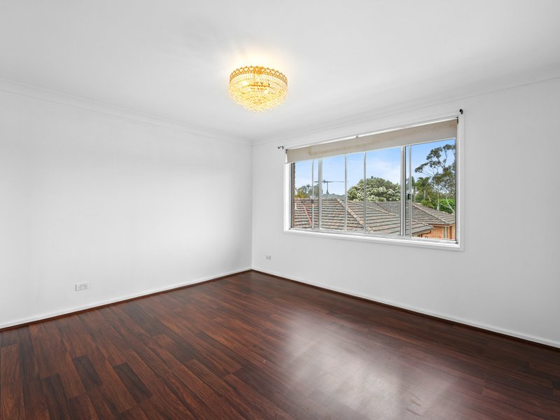 Photo - Unit 5/108 Oxford Road, Ingleburn NSW 2565 - Image 4