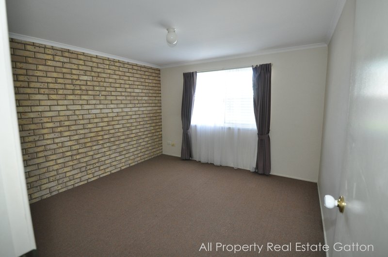 Photo - Unit 5/109 Davey Road, Gatton QLD 4343 - Image 11