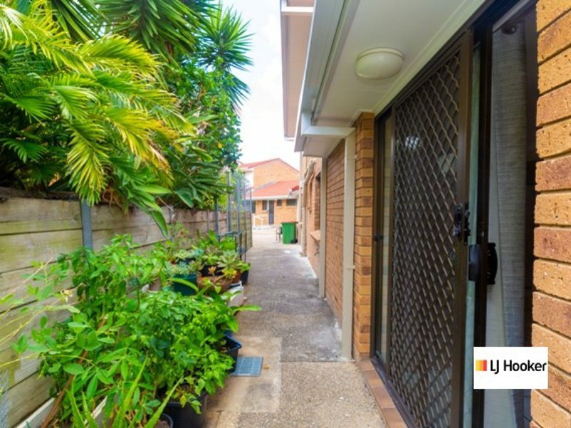 Photo - Unit 5/15 Lane Court, Mount Warren Park QLD 4207 - Image 11