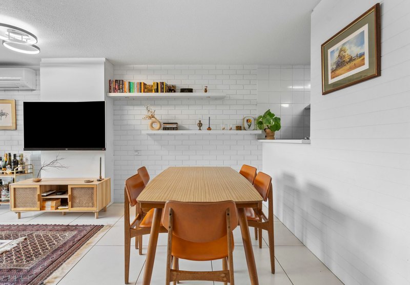 Photo - Unit 5/16 Gailey Road, St Lucia QLD 4067 - Image 6
